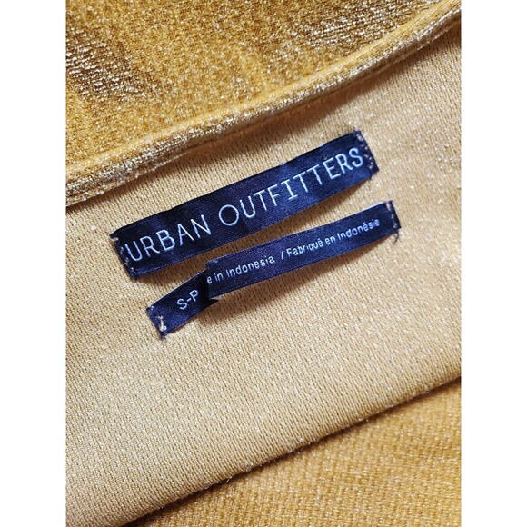 Urban Outfitters Womens Small Long Sleeve Top Plunge V-Neck Petite Yellow Velour - Picture 3 of 6